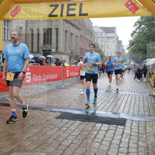 13.09.2026 - Kiel Lauf Yannick Fuchs http://msf.ph/oto/10409311 13.09.2026 10:37:29 Ziel 176, 595, 1142, 1479, 2925, 3028, 3137, 3981, 4375, 4521, 4877, 5262, 6705, 6796, 8146, 8515, 8567, 8628, 8820, 9208, 9540, 9977, 10393, 10952, 11685, 11748, 388, 886, 990, 1211, 1217, 1313, 2601, 2925, 4928, 5331, 5471, 6671, 6720, 7640, 7729, 7987, 8026, 8099, 8162, 8390, 8391, 8463, 8628, 8792, 9208, 9289, 9435, 9657, 9901, 10317, 11101, 11883, 11911, 12311, 12314, 12545, 12742, 453, 1041, 1481, 1700, 1707, 3860, 5357, 5429, 5850, 6133, 6230, 6511, 7129, 7355, 7732 meine-sportfotos.de