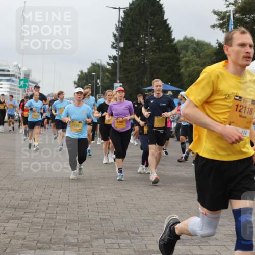 13.09.2026 - Kiel Lauf Andreas Tolksdorf http://msf.ph/oto/10409342 13.09.2026 10:00:52 Kiellinie 84, 8105, 9275, 39, 12118, 1171 meine-sportfotos.de