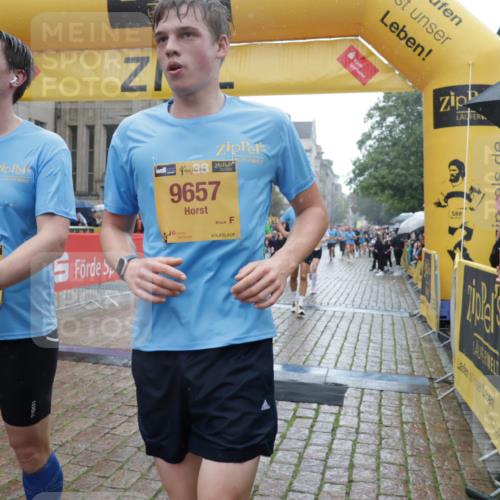 13.09.2026 - Kiel Lauf Yannick Fuchs http://msf.ph/oto/10409346 13.09.2026 10:37:32 Ziel 176, 1479, 3028, 3137, 3981, 4375, 4521, 4877, 5262, 6511, 6705, 6796, 7355, 8146, 8515, 8567, 8820, 9540, 10393, 10952, 11685, 176, 388, 595, 886, 990, 1142, 1211, 1217, 1313, 2601, 2925, 4928, 5331, 5471, 6671, 6720, 7640, 7729, 7987, 8026, 8162, 8390, 8391, 8463, 8515, 8628, 8792, 9208, 9289, 9435, 9901, 9977, 11101, 11748, 11883, 11911, 12311, 12314, 12545, 12742, 228, 453, 1041, 1481, 1700, 1707, 2361, 3860, 4255, 4540, 5357, 5429, 5831, 5850, 6133, 6230, 7129, 7732 meine-sportfotos.de