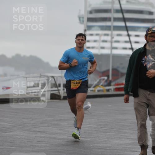13.09.2026 - Kiel Lauf Andreas Tolksdorf http://msf.ph/oto/10409374 13.09.2026 11:42:17 Kiellinie 12448 meine-sportfotos.de