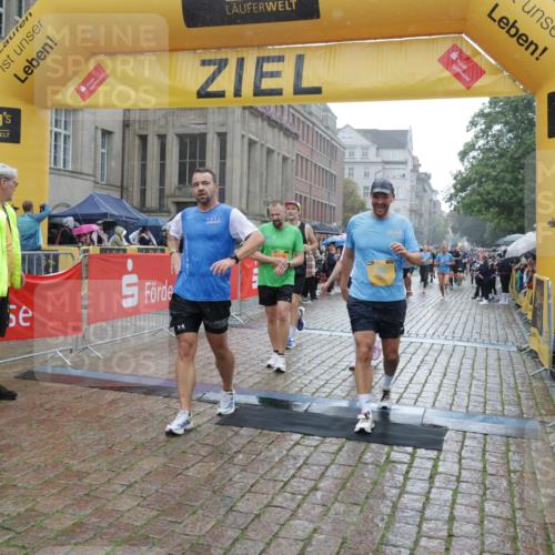 13.09.2026 - Kiel Lauf Yannick Fuchs http://msf.ph/oto/10409375 13.09.2026 10:37:34 Ziel 1479, 3028, 3137, 3981, 4375, 4521, 4877, 5262, 6511, 6705, 6796, 7129, 7355, 8146, 8567, 10393, 10952, 11685, 176, 388, 595, 886, 990, 1142, 1217, 1313, 2601, 2925, 5331, 5471, 6671, 6720, 7640, 7729, 7987, 8026, 8162, 8390, 8391, 8463, 8515, 8628, 8792, 8820, 9208, 9435, 9540, 9901, 9977, 11101, 11748, 11883, 11911, 12311, 12314, 12545, 12742, 228, 453, 1041, 1326, 1481, 1700, 1707, 2358, 2361, 3860, 4255, 4540, 5357, 5429, 5831, 5850, 6133, 6230, 7732 meine-sportfotos.de