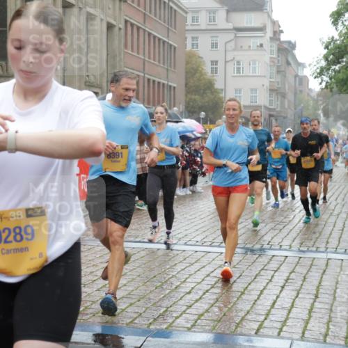 13.09.2026 - Kiel Lauf Yannick Fuchs http://msf.ph/oto/10409407 13.09.2026 10:37:38 Ziel 1707, 3028, 3981, 4375, 4521, 4877, 5850, 6133, 6230, 6511, 6705, 6796, 7129, 7355, 8146, 8567, 9138, 10393, 10952, 11685, 12424, 176, 388, 595, 886, 1142, 1217, 1313, 1479, 2601, 2925, 3137, 5262, 5331, 5471, 6671, 6720, 7640, 7729, 7987, 8026, 8162, 8463, 8515, 8628, 8792, 8820, 9208, 9435, 9540, 9901, 9977, 11101, 11748, 11883, 11911, 12311, 12314, 12545, 12742, 228, 453, 701, 1041, 1326, 1481, 1700, 2358, 2361, 3860, 4255, 4540, 5357, 5429, 5831, 7732 meine-sportfotos.de