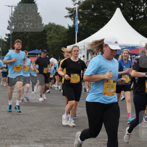13.09.2026 - Kiel Lauf Andreas Tolksdorf http://msf.ph/oto/10409431 13.09.2026 10:00:55 Kiellinie 2000, 8051, 39, 2796, 238, 8271, 81 meine-sportfotos.de