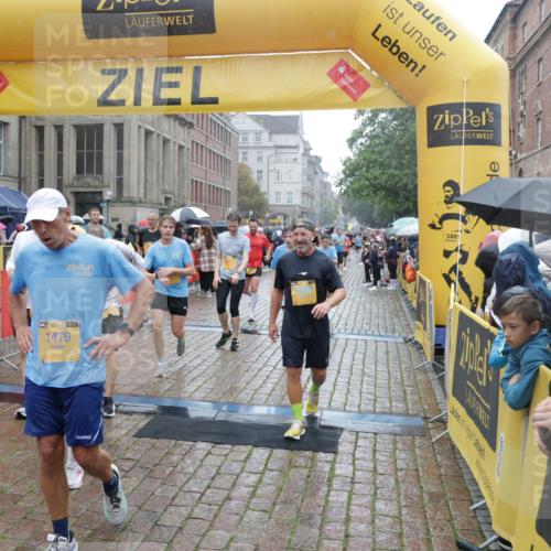13.09.2026 - Kiel Lauf Yannick Fuchs http://msf.ph/oto/10409448 13.09.2026 10:38:08 Ziel 265, 861, 1193, 2275, 2538, 2792, 2897, 3566, 4009, 4226, 4465, 4832, 5048, 5122, 5972, 6463, 6675, 6769, 7682, 7775, 7830, 8560, 10439, 11168, 12313, 12674, 228, 453, 701, 1041, 1326, 1481, 1700, 1707, 2358, 2361, 3860, 3981, 4255, 4540, 5357, 5429, 5831, 5850, 6133, 6230, 6511, 6705, 6796, 6964, 7129, 7355, 7732, 7775, 9138, 9230, 9250, 9431, 10952, 12015, 12424, 1974, 2505, 3307, 4241, 4411, 5136, 5425, 5440, 5706, 5780, 6774, 7130, 7235, 8573, 9246, 9993, 3981 meine-sportfotos.de