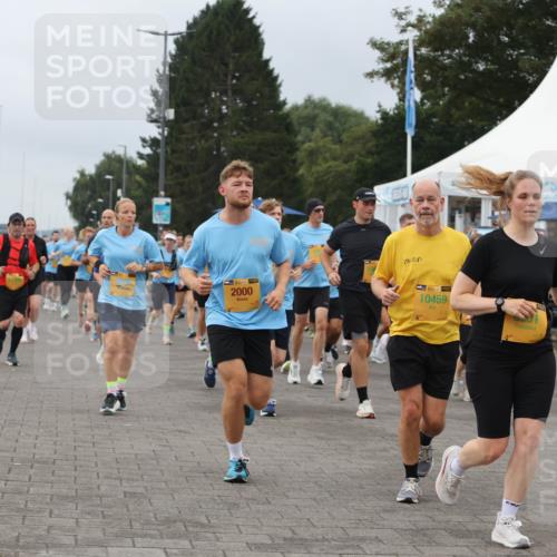 13.09.2026 - Kiel Lauf Andreas Tolksdorf http://msf.ph/oto/10409451 13.09.2026 10:00:56 Kiellinie 84, 38, 2000, 39, 10459 meine-sportfotos.de