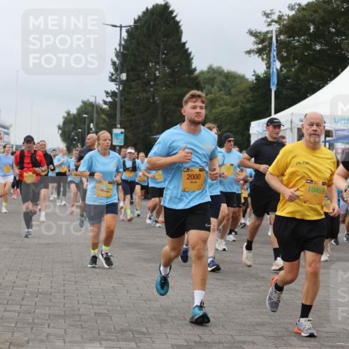 13.09.2026 - Kiel Lauf Andreas Tolksdorf http://msf.ph/oto/10409459 13.09.2026 10:00:56 Kiellinie 14308, 2000, 39, 1310, 10459, 8051 meine-sportfotos.de