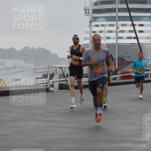 13.09.2026 - Kiel Lauf Andreas Tolksdorf http://msf.ph/oto/10409461 13.09.2026 11:42:28 Kiellinie 3, 12772 meine-sportfotos.de