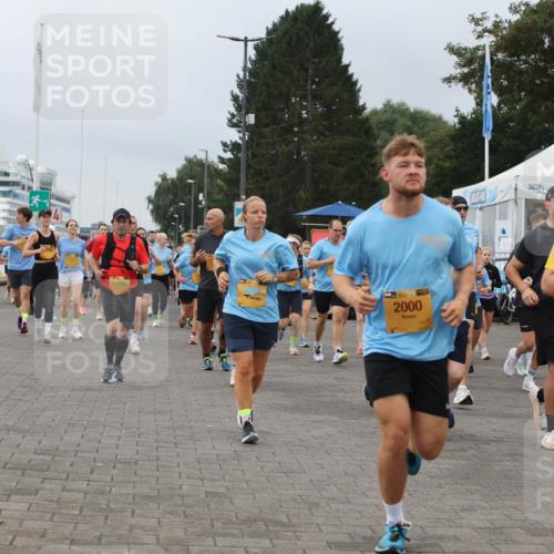 13.09.2026 - Kiel Lauf Andreas Tolksdorf http://msf.ph/oto/10409477 13.09.2026 10:00:57 Kiellinie 759, 11308, 2000, 459 meine-sportfotos.de