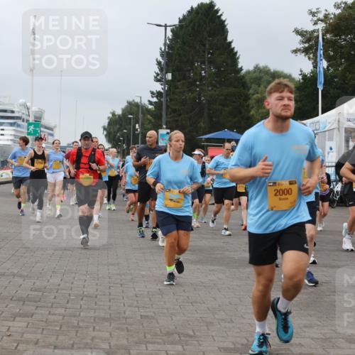 13.09.2026 - Kiel Lauf Andreas Tolksdorf http://msf.ph/oto/10409481 13.09.2026 10:00:57 Kiellinie 11308, 1335, 2000 meine-sportfotos.de