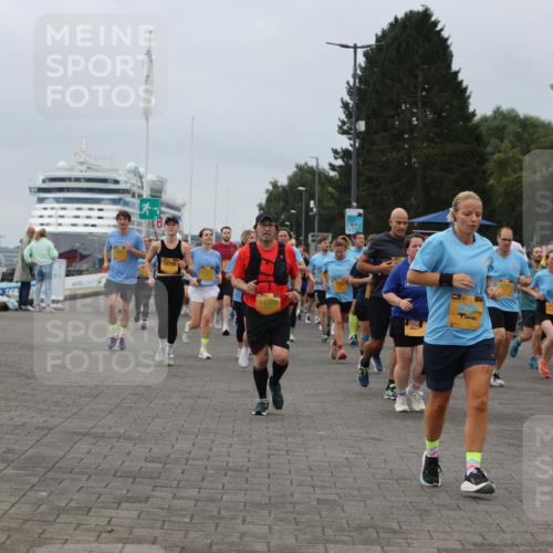 13.09.2026 - Kiel Lauf Andreas Tolksdorf http://msf.ph/oto/10409505 13.09.2026 10:00:58 Kiellinie 12759, 11308, 715, 882, 1335 meine-sportfotos.de