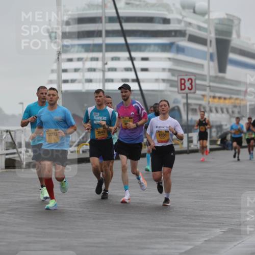 13.09.2026 - Kiel Lauf Andreas Tolksdorf http://msf.ph/oto/10409558 13.09.2026 11:42:31 Kiellinie 12772, 3643, 35, 1856, 3 meine-sportfotos.de
