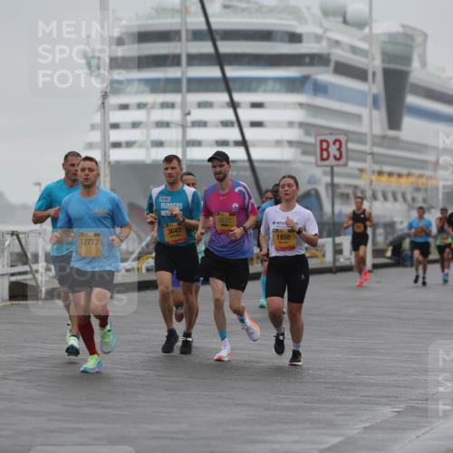 13.09.2026 - Kiel Lauf Andreas Tolksdorf http://msf.ph/oto/10409561 13.09.2026 11:42:31 Kiellinie 3, 12772, 3643, 3637, 1856, 11 meine-sportfotos.de