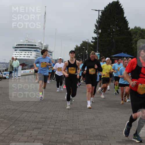 13.09.2026 - Kiel Lauf Andreas Tolksdorf http://msf.ph/oto/10409584 13.09.2026 10:01:00 Kiellinie 8813, 12759, 11443, 23, 11308, 882 meine-sportfotos.de