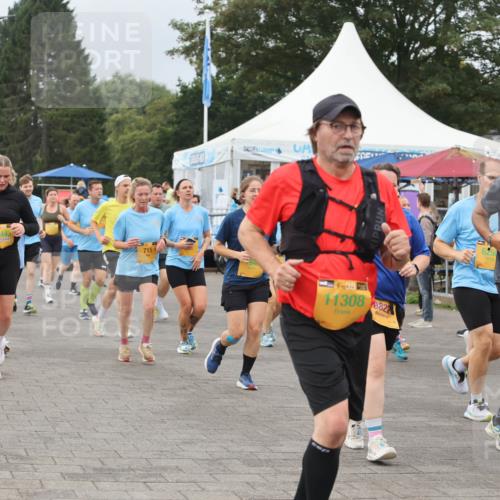 13.09.2026 - Kiel Lauf Andreas Tolksdorf http://msf.ph/oto/10409596 13.09.2026 10:01:01 Kiellinie 12579, 12759, 715, 38, 113088822, 39, 1770 meine-sportfotos.de