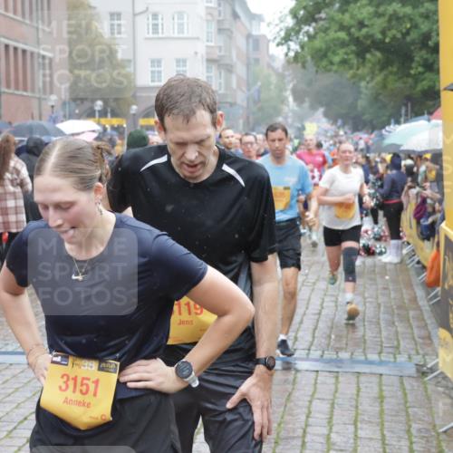 13.09.2026 - Kiel Lauf Yannick Fuchs http://msf.ph/oto/10409637 13.09.2026 10:39:39 Ziel 437, 860, 1496, 1631, 1733, 2170, 2514, 2863, 3110, 3243, 4248, 4301, 5202, 5295, 5677, 6033, 6044, 6744, 7444, 7616, 7807, 7904, 9169, 9170, 9992, 10010, 10580, 10734, 10872, 11186, 11258, 11279, 11509, 11740, 11802, 29, 289, 614, 984, 1066, 1237, 1329, 1451, 1639, 1945, 2165, 2349, 3185, 4006, 4296, 4368, 4535, 4663, 4812, 5140, 5362, 5417, 5628, 6486, 6602, 6650, 6924, 7304, 7381, 7444, 7871, 7936, 8406, 8892, 9098, 9493, 9976, 10527, 10580, 10782, 10869, 1147, 29 meine-sportfotos.de