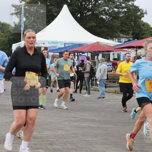 13.09.2026 - Kiel Lauf Andreas Tolksdorf http://msf.ph/oto/10409652 13.09.2026 10:01:04 Kiellinie 35, 12575, 11443, 2722, 24, 1027, 8825, 715 meine-sportfotos.de