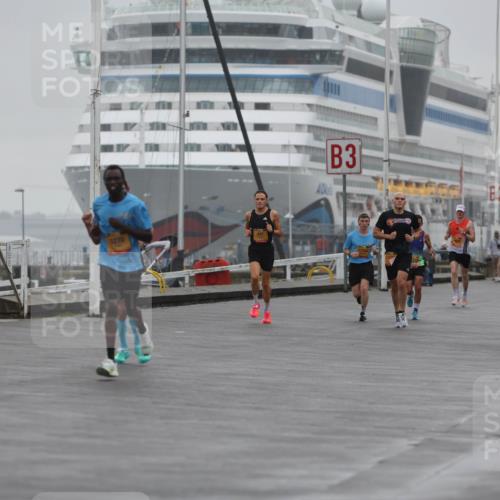 13.09.2026 - Kiel Lauf Andreas Tolksdorf http://msf.ph/oto/10409680 13.09.2026 11:42:36 Kiellinie 3 meine-sportfotos.de