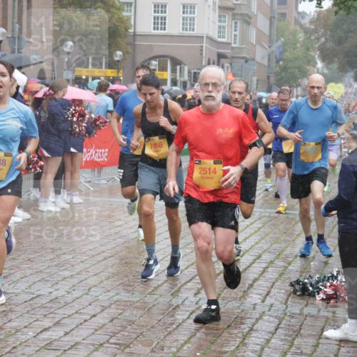 13.09.2026 - Kiel Lauf Yannick Fuchs http://msf.ph/oto/10409712 13.09.2026 10:40:16 Ziel 338, 529, 1096, 1810, 2145, 2313, 4374, 4442, 4457, 4688, 5029, 7156, 7165, 7587, 7984, 8168, 8187, 9086, 9489, 9535, 9658, 9983, 10256, 10532, 11888, 12209, 12445, 12471, 246, 523, 1147, 1371, 1631, 1786, 2159, 2514, 2525, 3110, 3322, 3593, 3770, 3949, 4248, 4443, 4824, 4845, 4932, 5816, 5942, 5985, 6033, 7180, 7200, 7259, 7379, 7466, 7472, 7837, 7904, 8139, 8207, 8805, 9080, 9294, 9534, 9992, 10025, 10156, 10337, 10596, 10995, 11003, 11250, 12415 meine-sportfotos.de