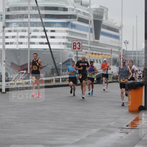 13.09.2026 - Kiel Lauf Andreas Tolksdorf http://msf.ph/oto/10409729 13.09.2026 11:42:37 Kiellinie 3, 2, 11240, 11272, 1043 meine-sportfotos.de