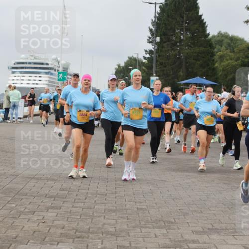13.09.2026 - Kiel Lauf Andreas Tolksdorf http://msf.ph/oto/10409748 13.09.2026 10:01:08 Kiellinie 8884, 8723, 7935 meine-sportfotos.de
