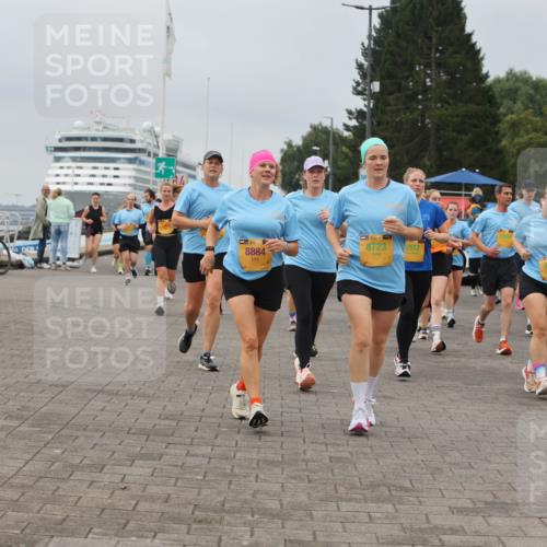 13.09.2026 - Kiel Lauf Andreas Tolksdorf http://msf.ph/oto/10409769 13.09.2026 10:01:09 Kiellinie 8884, 39, 8723, 2557, 12644, 9869 meine-sportfotos.de