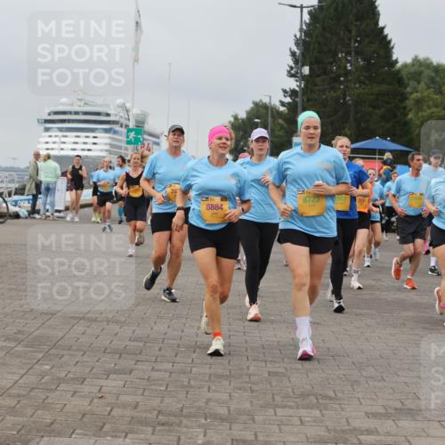 13.09.2026 - Kiel Lauf Andreas Tolksdorf http://msf.ph/oto/10409774 13.09.2026 10:01:09 Kiellinie 8723, 2557, 253, 8884, 9869, 451 meine-sportfotos.de