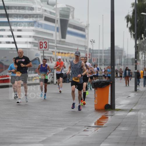 13.09.2026 - Kiel Lauf Andreas Tolksdorf http://msf.ph/oto/10409795 13.09.2026 11:42:40 Kiellinie 447, 3, 11287, 11272, 1043 meine-sportfotos.de