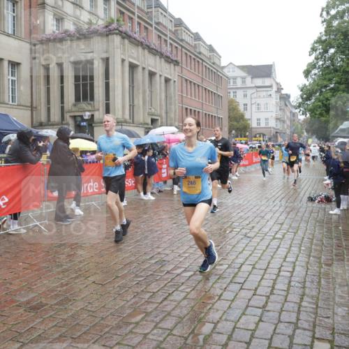 13.09.2026 - Kiel Lauf Yannick Fuchs http://msf.ph/oto/10409815 13.09.2026 10:40:32 Ziel 837, 1123, 1125, 1408, 1422, 1434, 1475, 1793, 1874, 1985, 2844, 2942, 3339, 5018, 5086, 5473, 5568, 5846, 6100, 6632, 6635, 7081, 7522, 7537, 7636, 8680, 8773, 9054, 10022, 10185, 10587, 10771, 10833, 10870, 11268, 11598, 11668, 11697, 11711, 12023, 12122, 246, 338, 529, 1096, 1786, 1810, 2145, 2313, 3322, 4374, 4442, 4443, 4457, 4688, 4932, 5029, 5985, 7156, 7165, 7587, 7837, 7984, 8139, 8168, 8187, 9086, 10025, 10156, 10995, 11003, 3415, 3841, 246, 3322 meine-sportfotos.de