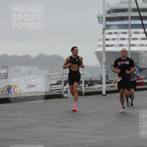 13.09.2026 - Kiel Lauf Andreas Tolksdorf http://msf.ph/oto/10409838 13.09.2026 11:42:41 Kiellinie 447, 240, 3 meine-sportfotos.de