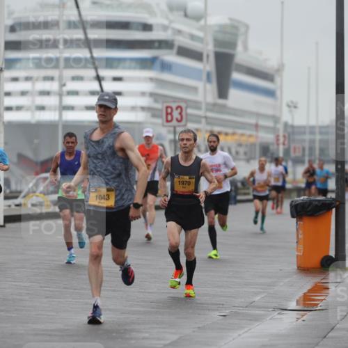13.09.2026 - Kiel Lauf Andreas Tolksdorf http://msf.ph/oto/10409884 13.09.2026 11:42:43 Kiellinie 1287, 1240, 3, 1043, 1970 meine-sportfotos.de