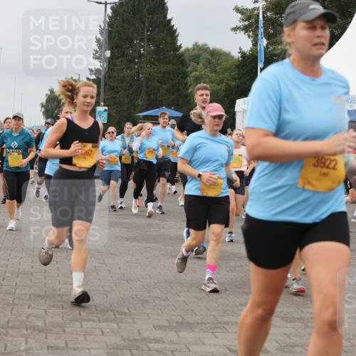 13.09.2026 - Kiel Lauf Andreas Tolksdorf http://msf.ph/oto/10409888 13.09.2026 10:01:13 Kiellinie 12482, 3922, 5000 meine-sportfotos.de