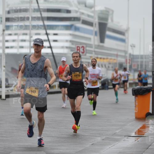 13.09.2026 - Kiel Lauf Andreas Tolksdorf http://msf.ph/oto/10409904 13.09.2026 11:42:44 Kiellinie 129, 112, 112, 1043, 83, 1970 meine-sportfotos.de