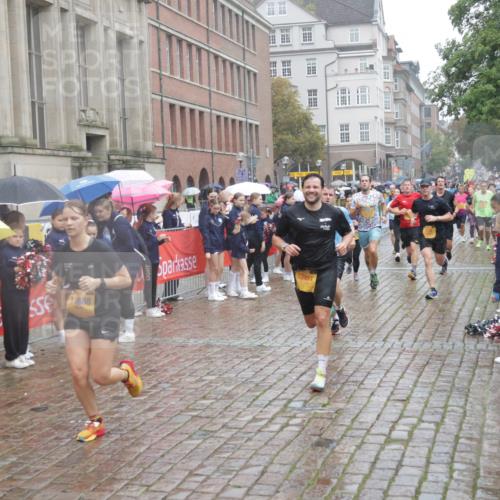 13.09.2026 - Kiel Lauf Yannick Fuchs http://msf.ph/oto/10409910 13.09.2026 10:40:42 Ziel 337, 393, 837, 1037, 1603, 1985, 2052, 2096, 3339, 3524, 5018, 5086, 5846, 6301, 6397, 6632, 6635, 6709, 7499, 7537, 7636, 7931, 8200, 8338, 8414, 8773, 8868, 9268, 10919, 11229, 11266, 11598, 11668, 11697, 11715, 11839, 12017, 12026, 12122, 12194, 12568, 338, 529, 1096, 1123, 1125, 1408, 1422, 1434, 1475, 1793, 1810, 1874, 2145, 2313, 2844, 2942, 4374, 4442, 4457, 4688, 5018, 5029, 5473, 5568, 5846, 6100, 7081, 7156, 7165, 7522, 7587, 7984, 8168, 8187, 9086, 3415, 3841 meine-sportfotos.de