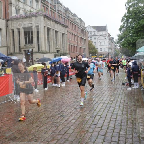 13.09.2026 - Kiel Lauf Yannick Fuchs http://msf.ph/oto/10409919 13.09.2026 10:40:42 Ziel 337, 393, 837, 1037, 1603, 1985, 2052, 2096, 3339, 3524, 5018, 5086, 5846, 6301, 6397, 6632, 6635, 6709, 7499, 7537, 7636, 7931, 8200, 8338, 8414, 8773, 8868, 9268, 10919, 11229, 11266, 11598, 11668, 11697, 11715, 11839, 12017, 12026, 12122, 12194, 12568, 338, 529, 1096, 1123, 1125, 1408, 1422, 1434, 1475, 1793, 1810, 1874, 2145, 2313, 2844, 2942, 4374, 4442, 4457, 4688, 5018, 5029, 5473, 5568, 5846, 6100, 7081, 7156, 7165, 7522, 7587, 7984, 8168, 8187, 9086, 3415, 3841 meine-sportfotos.de