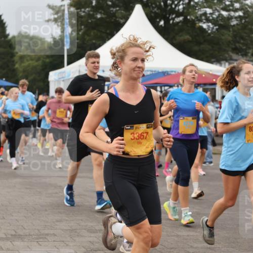 13.09.2026 - Kiel Lauf Andreas Tolksdorf http://msf.ph/oto/10409920 13.09.2026 10:01:14 Kiellinie 3618, 38, 3367, 4276, 8078, 3348 meine-sportfotos.de