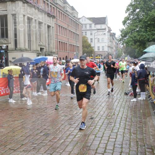 13.09.2026 - Kiel Lauf Yannick Fuchs http://msf.ph/oto/10409942 13.09.2026 10:40:44 Ziel 337, 393, 837, 1037, 1603, 1985, 2052, 2096, 3339, 3415, 3524, 3841, 5086, 6301, 6397, 6504, 6632, 6709, 6793, 7499, 7537, 7636, 7931, 8200, 8338, 8414, 8868, 9268, 10919, 11229, 11266, 11275, 11598, 11668, 11715, 11839, 12017, 12026, 12122, 12194, 12568, 338, 529, 1096, 1123, 1125, 1408, 1422, 1434, 1475, 1793, 1810, 1874, 1985, 2145, 2313, 2844, 2942, 4374, 4442, 4457, 5018, 5473, 5568, 5846, 6100, 6632, 6635, 7081, 7156, 7165, 7522, 7587, 7984, 8168, 8187 meine-sportfotos.de