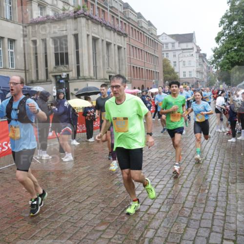 13.09.2026 - Kiel Lauf Yannick Fuchs http://msf.ph/oto/10409990 13.09.2026 10:40:49 Ziel 35, 337, 393, 1427, 1603, 1971, 2052, 2096, 2499, 3257, 3415, 3524, 3535, 3841, 4131, 4431, 4712, 5043, 6301, 6397, 6504, 6709, 6793, 7499, 7655, 7931, 8200, 8338, 8414, 8435, 8868, 9268, 10919, 11069, 11229, 11275, 11715, 11839, 12017, 12026, 12194, 12568, 529, 837, 1037, 1096, 1123, 1125, 1408, 1422, 1434, 1475, 1793, 1810, 1874, 1985, 2145, 2313, 2844, 2942, 3339, 4374, 4457, 5018, 5086, 5473, 5568, 5846, 6100, 6632, 6635, 6709, 7081, 7156, 7522, 7537, 7587, 8168 meine-sportfotos.de