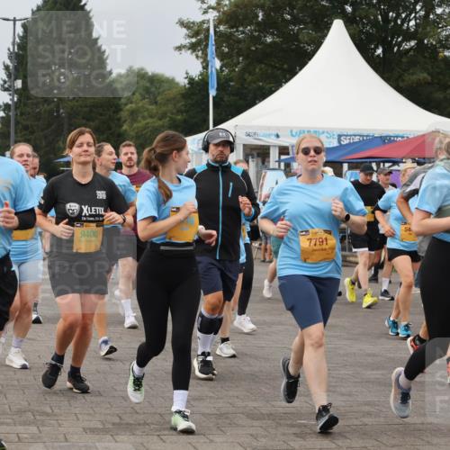 13.09.2026 - Kiel Lauf Andreas Tolksdorf http://msf.ph/oto/10410025 13.09.2026 10:01:18 Kiellinie 38, 9749, 2019, 38, 9400, 7791, 54, 3299, 3050 meine-sportfotos.de