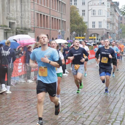 13.09.2026 - Kiel Lauf Yannick Fuchs http://msf.ph/oto/10410052 13.09.2026 10:40:52 Ziel 35, 337, 393, 1342, 1427, 1603, 1971, 2052, 2096, 2499, 2561, 2818, 3257, 3415, 3535, 3841, 4131, 4431, 4712, 5043, 5388, 6301, 6504, 6793, 7499, 7655, 7931, 8414, 8435, 8868, 8955, 9268, 10919, 11069, 11229, 11275, 12017, 12026, 12131, 12474, 12625, 529, 837, 1037, 1096, 1123, 1125, 1408, 1422, 1434, 1475, 1603, 1793, 1874, 1985, 2145, 2844, 2942, 3339, 3524, 4374, 4457, 5018, 5086, 5473, 5568, 5846, 6100, 6397, 6632, 6635, 6709, 7081, 7156, 7522, 7537, 8168 meine-sportfotos.de