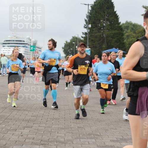 13.09.2026 - Kiel Lauf Andreas Tolksdorf http://msf.ph/oto/10410063 13.09.2026 10:01:20 Kiellinie 1289, 1, 675, 2579, 6777 meine-sportfotos.de