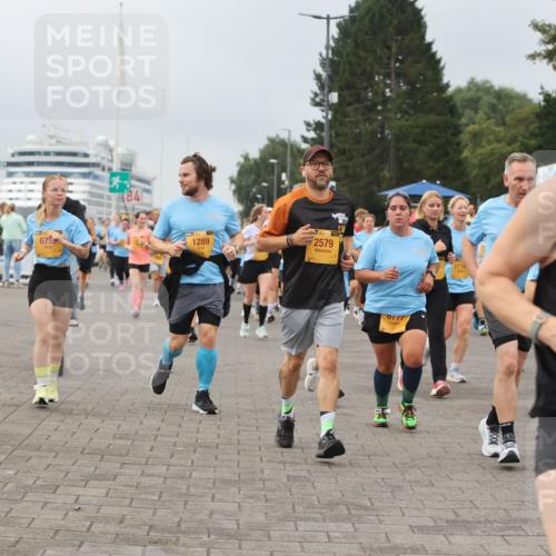 13.09.2026 - Kiel Lauf Andreas Tolksdorf http://msf.ph/oto/10410068 13.09.2026 10:01:20 Kiellinie 675, 1289, 2579, 1116 meine-sportfotos.de