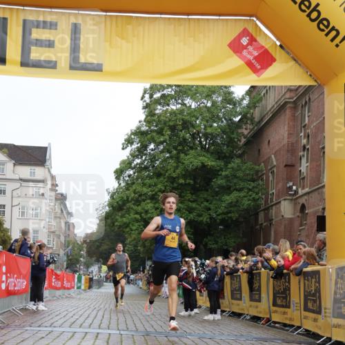 13.09.2026 - Kiel Lauf Yannick Fuchs http://msf.ph/oto/10410098 13.09.2026 09:32:34 Ziel 41, 44, 7958, 11683, 3728 meine-sportfotos.de