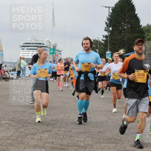 13.09.2026 - Kiel Lauf Andreas Tolksdorf http://msf.ph/oto/10410112 13.09.2026 10:01:21 Kiellinie 1, 39, 6752, 1289, 196, 1070, 2579, 166, 0777 meine-sportfotos.de