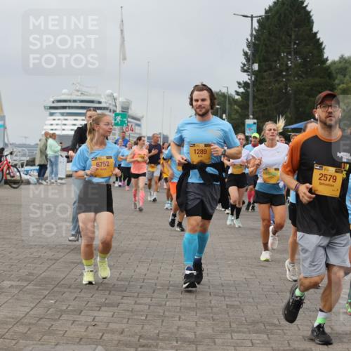 13.09.2026 - Kiel Lauf Andreas Tolksdorf http://msf.ph/oto/10410115 13.09.2026 10:01:21 Kiellinie 39, 6752, 13, 84, 1289, 107, 38, 2579, 6777, 66 meine-sportfotos.de
