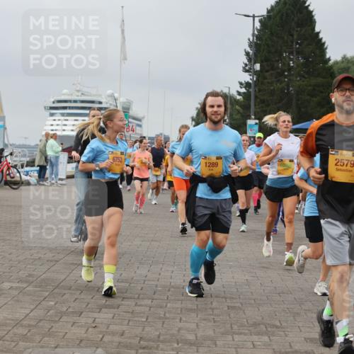 13.09.2026 - Kiel Lauf Andreas Tolksdorf http://msf.ph/oto/10410128 13.09.2026 10:01:21 Kiellinie 6752, 4, 1289, 10706, 2579, 5777 meine-sportfotos.de