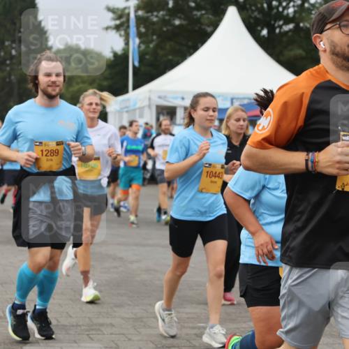 13.09.2026 - Kiel Lauf Andreas Tolksdorf http://msf.ph/oto/10410155 13.09.2026 10:01:22 Kiellinie 52, 38, 1289, 10443, 38, 579, 0648 meine-sportfotos.de