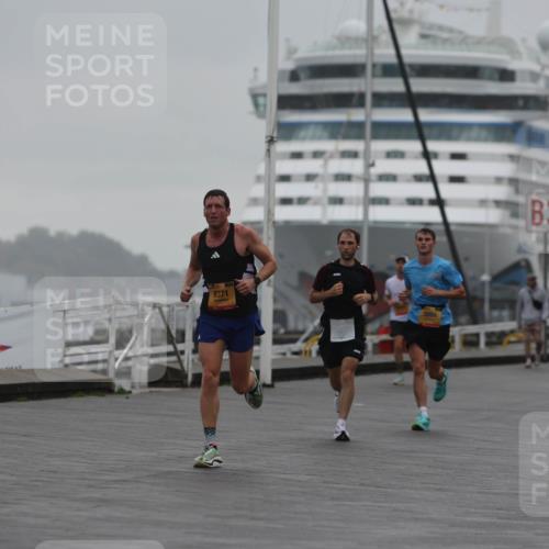 13.09.2026 - Kiel Lauf Andreas Tolksdorf http://msf.ph/oto/10410173 13.09.2026 11:43:04 Kiellinie 33 meine-sportfotos.de