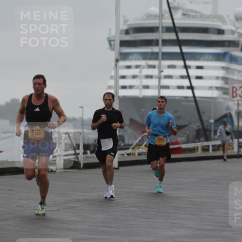 13.09.2026 - Kiel Lauf Andreas Tolksdorf http://msf.ph/oto/10410205 13.09.2026 11:43:05 Kiellinie 8371, 3884, 3 meine-sportfotos.de