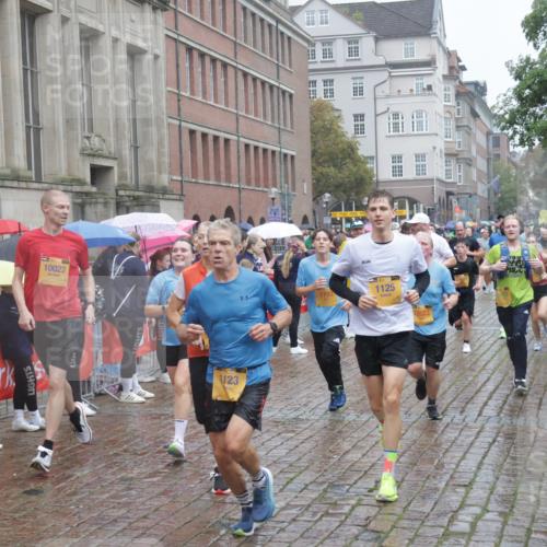 13.09.2026 - Kiel Lauf Yannick Fuchs http://msf.ph/oto/10410231 13.09.2026 10:41:02 Ziel 35, 1342, 1427, 1971, 2561, 2818, 2825, 2892, 2898, 3257, 3464, 3535, 4131, 4624, 4662, 4712, 4797, 5043, 5319, 5388, 5509, 6340, 6565, 7405, 7615, 7655, 8246, 8955, 9349, 9527, 9539, 10680, 10794, 11526, 11632, 11833, 11885, 12131, 12474, 12625, 337, 393, 837, 1037, 1123, 1125, 1603, 1793, 1874, 1985, 2052, 2096, 2499, 2942, 3257, 3339, 3415, 3524, 3841, 4131, 4431, 5018, 5086, 5473, 5568, 5846, 6301, 6397, 6504, 6632, 6635, 6709, 6793, 7081, 7499, 7537, 7655 meine-sportfotos.de