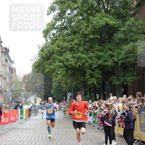 13.09.2026 - Kiel Lauf Yannick Fuchs http://msf.ph/oto/10410256 13.09.2026 09:33:25 Ziel 6682, 7305, 8092, 60, 2162, 11516, 1246, 10404, 12831, 3728 meine-sportfotos.de